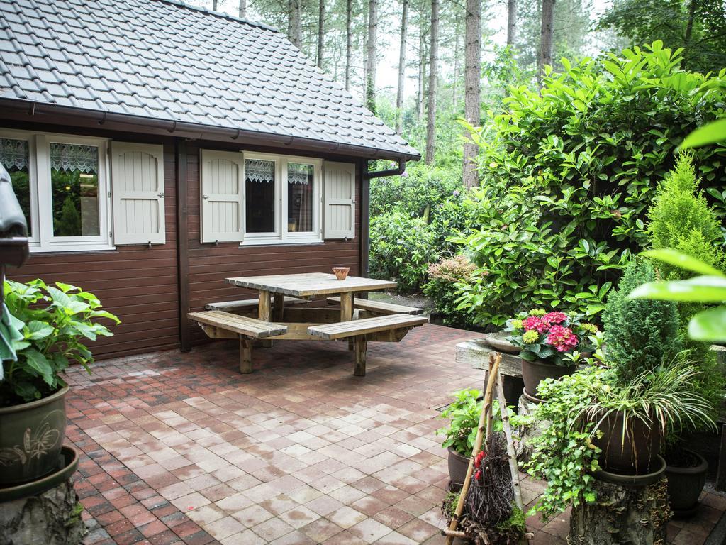 Luxurious Chalet In Oud Turnhout With Large Garden Villa Oud-Turnhout Ngoại thất bức ảnh