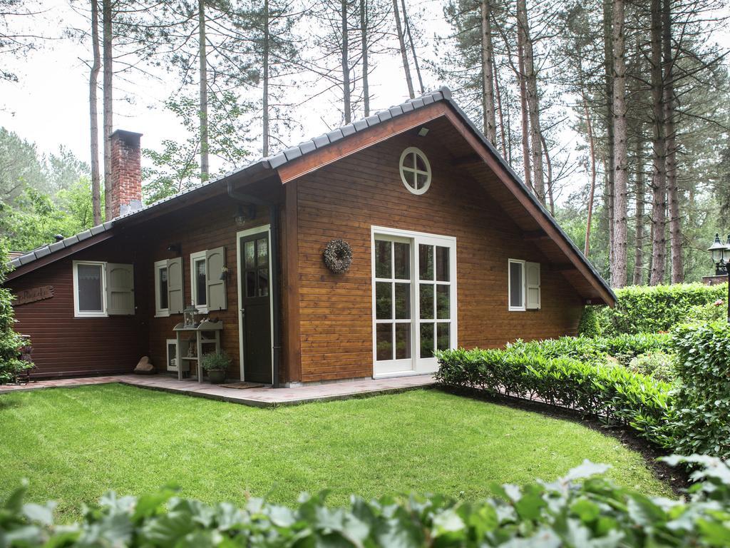 Luxurious Chalet In Oud Turnhout With Large Garden Villa Oud-Turnhout Ngoại thất bức ảnh